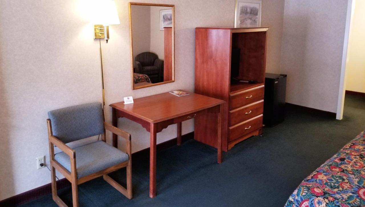 Keystone Boardwalk Inn And Suites Екстер'єр фото